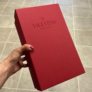Valentino Garavani Red Shoe Box - great condition. Fits Women’s high heels